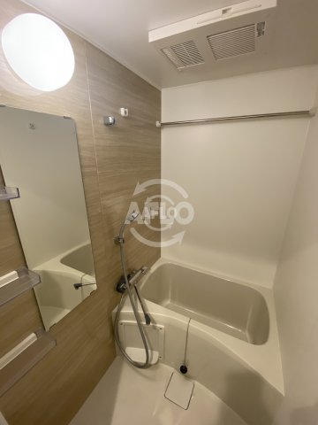 バス・シャワールーム　U-ro松屋町　浴室