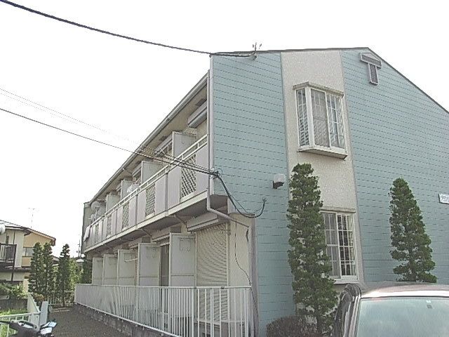 建物外観　★南東向き日当たり良好・閑静な住宅街です★