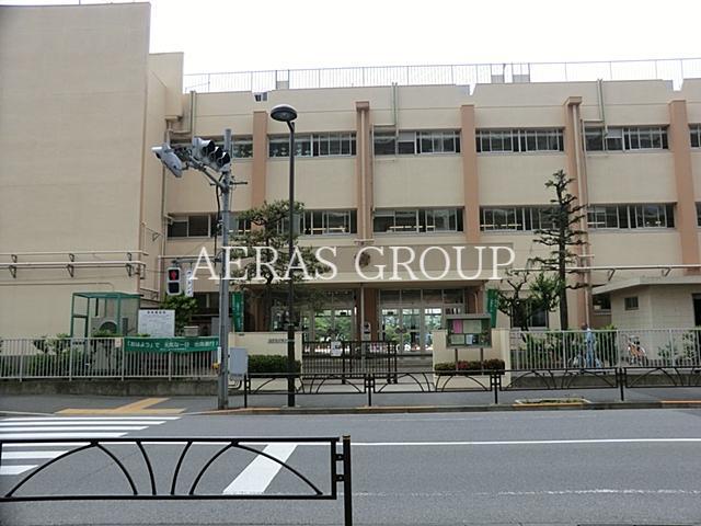 小学校　葛飾区立花の木小学校（小学校）まで765m