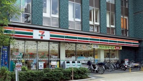 コンビニ　セブンイレブン宇治京阪木幡駅前店（コンビニ）まで177m