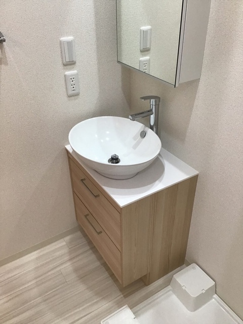 洗面設備　同仕様