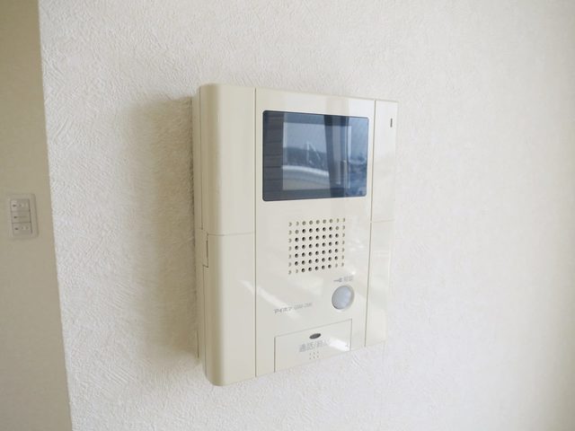 セキュリティ　安心のＴＶモニーター付きインターホン！！