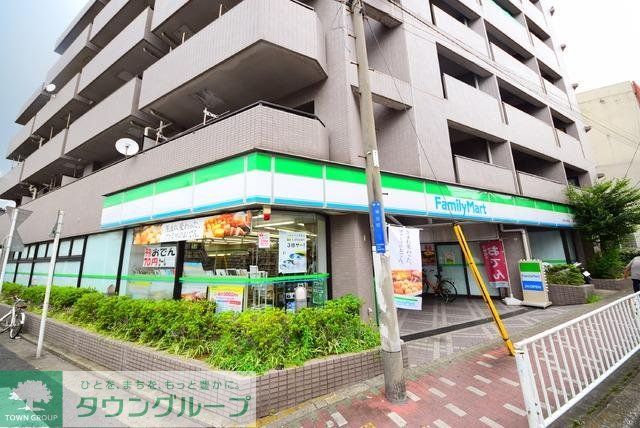 コンビニ　★★ファミリーマート（コンビニ）まで604m