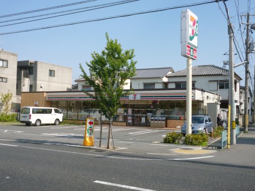 コンビニ　セブンイレブン　天道町店（コンビニ）まで69m