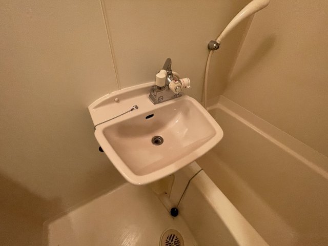 洗面設備　洗面所です