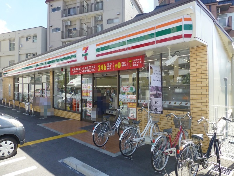 コンビニ　セブンイレブン奈良西大寺本町店（コンビニ）まで110m