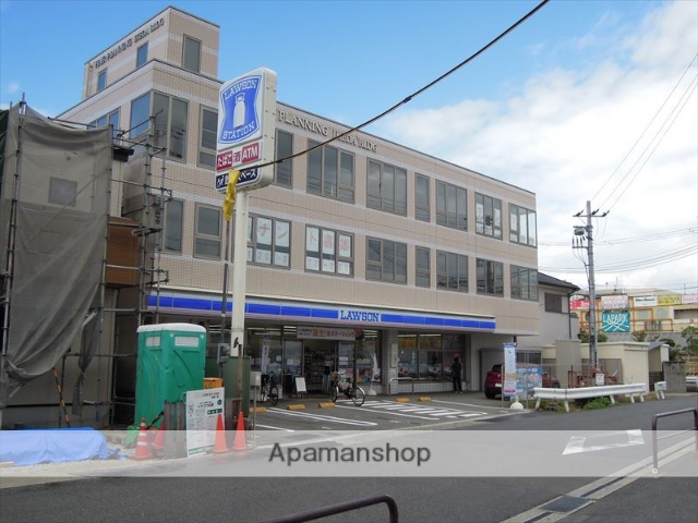 コンビニ　ローソン（コンビニ）まで83m