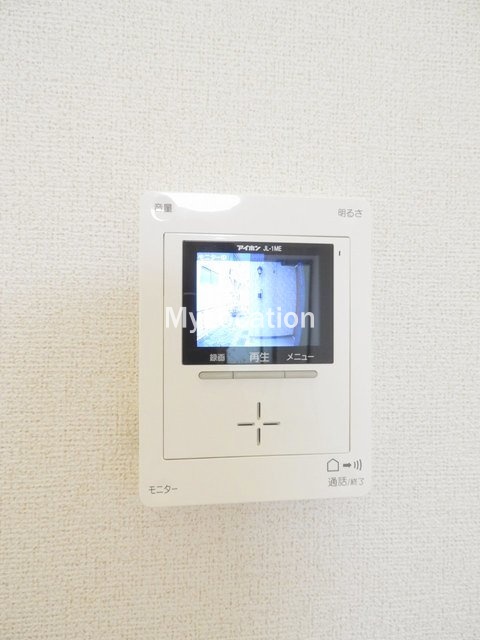 セキュリティ　☆モニター付きインターホンです☆