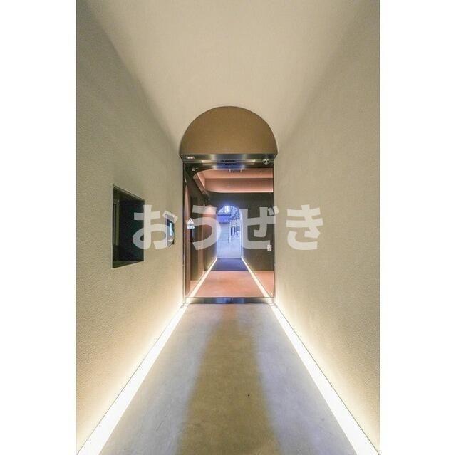 ロビー　?