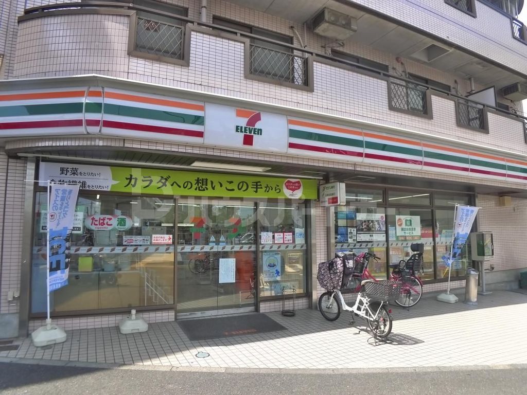 コンビニ　セブンイレブン江戸川西一之江2丁目店（コンビニ）まで210m