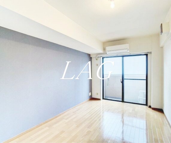居室・リビング　洋室のお部屋（同仕様）です。