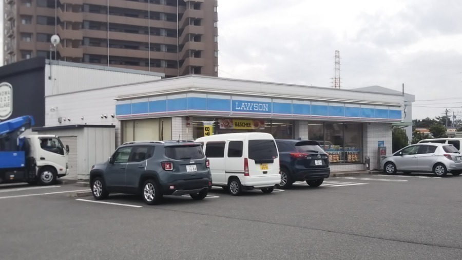 コンビニ　ローソン昭和西条梅ノ木店（コンビニ）まで572m