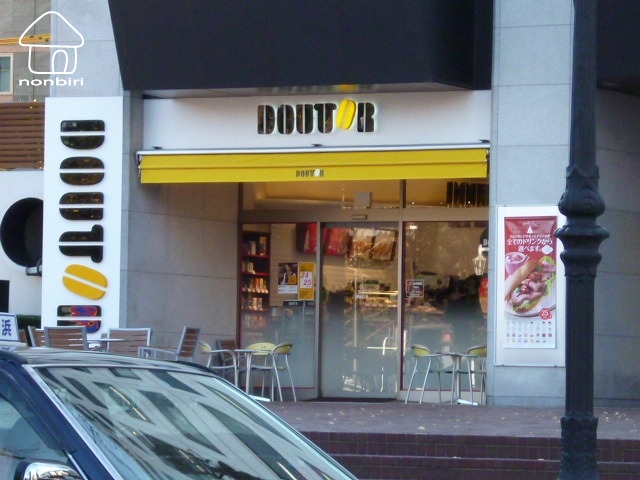 飲食店　ドトールコーヒーショップ産業貿易センター店（飲食店）まで134m