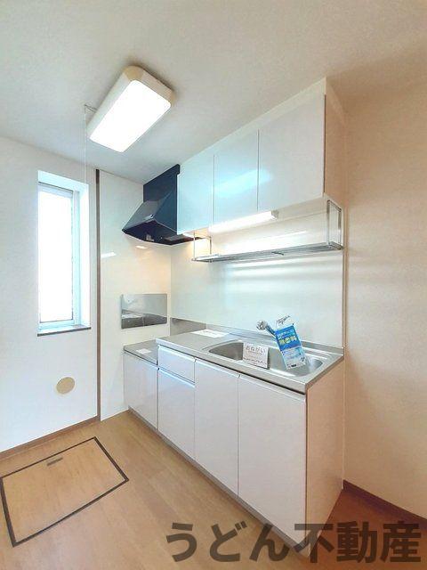 キッチン　うどん県のお部屋探しはうどん不動産へ うどんちゃんとLINE