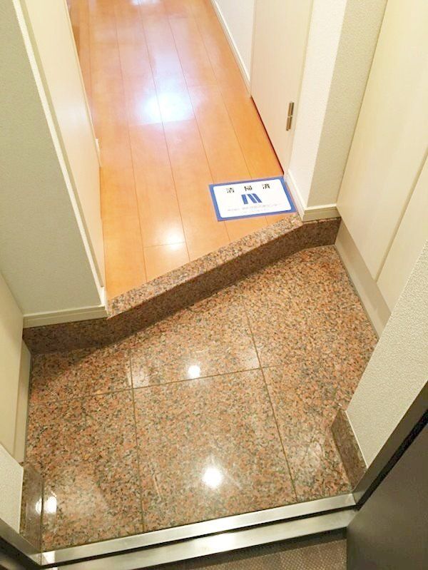 玄関　物件画像