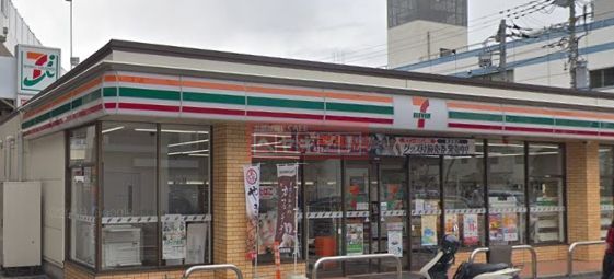 コンビニ　セブンイレブン横浜神奈川2丁目店（コンビニ）まで230m