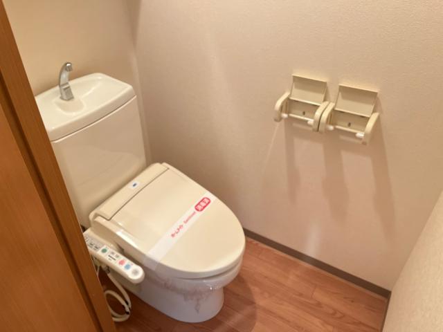 トイレ　シャワー付トイレ（イメージ）
