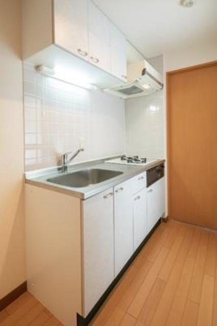 キッチン　※写真は同タイプ住戸です。