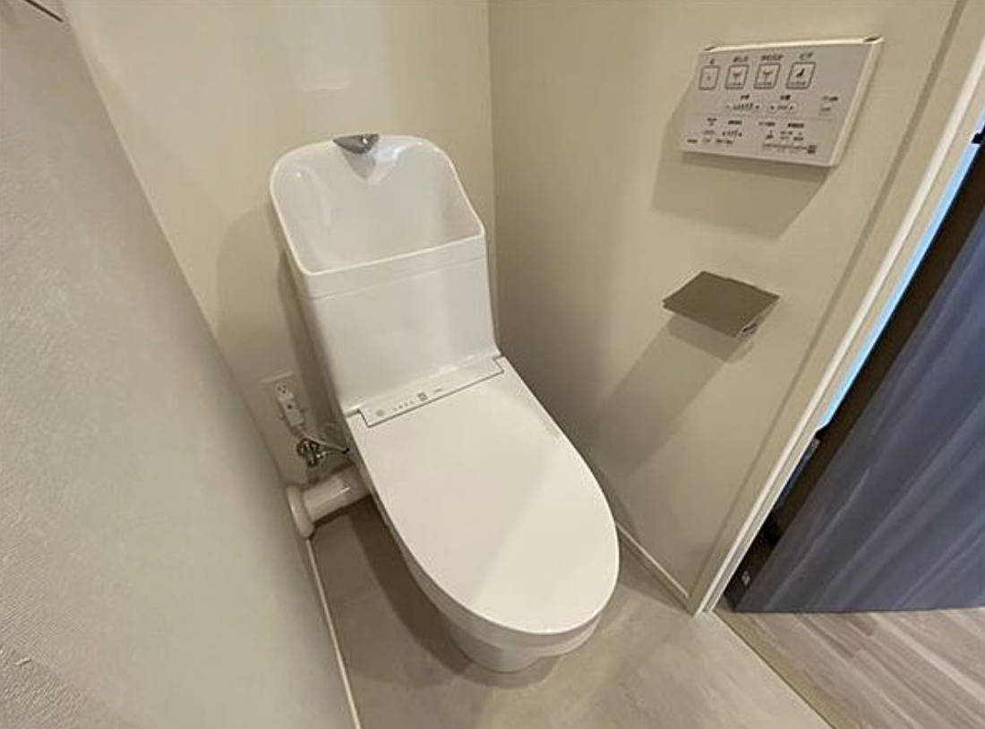 トイレ　コンパクトで使いやすいトイレです