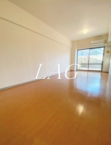 居室・リビング　洋室のお部屋です。