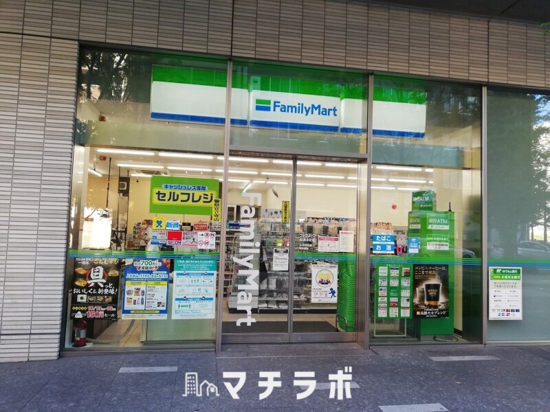 コンビニ　ファミリーマート 那古野南店（コンビニ）まで150m