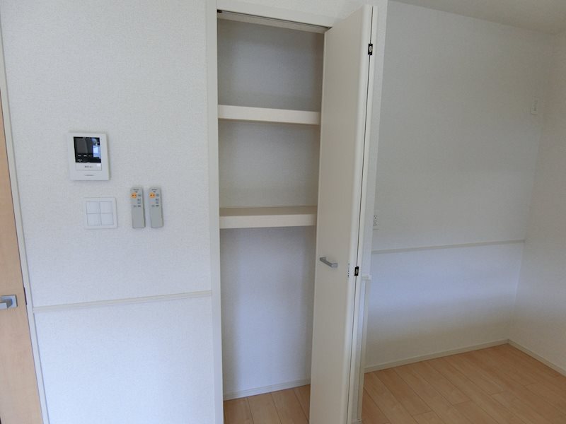 収納　同型タイプ