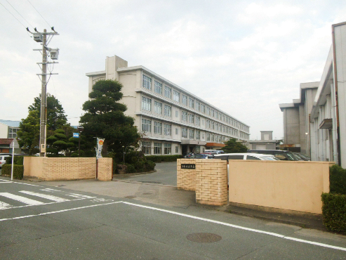 中学校　浜松市立天竜中学校（中学校）まで309m