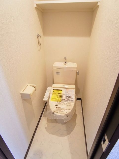 トイレ　☆温水洗浄暖房便座☆