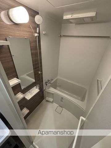 地下鉄谷町線 谷町四丁目駅 徒歩4分 15階建 築1年の風呂写真