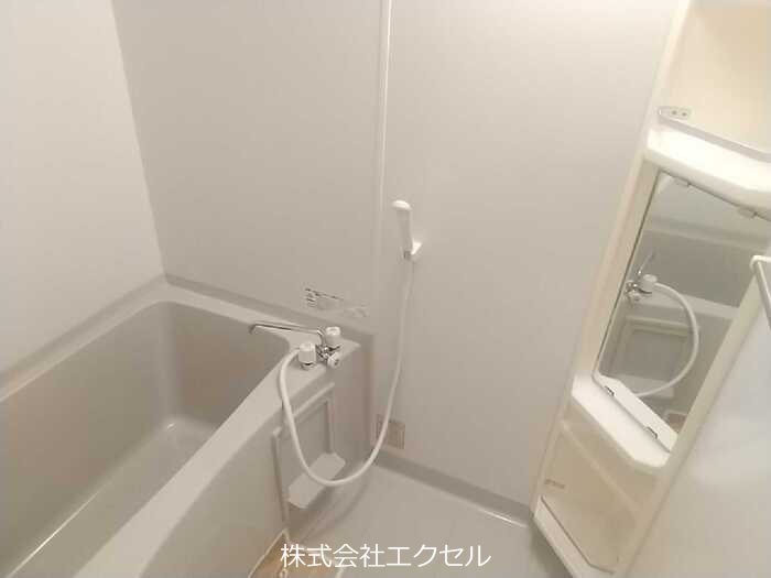 バス・シャワールーム　同建物別室の写真です。
