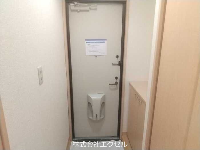 玄関　同建物別室の写真です。
