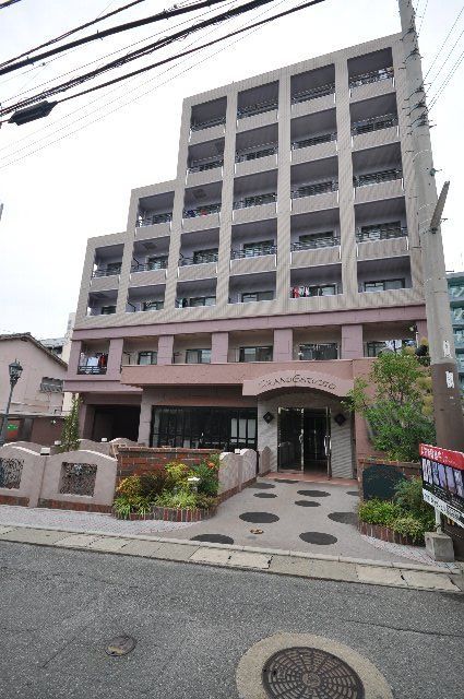エントランス　【外観写真】九州産業大学すぐ傍です♪
