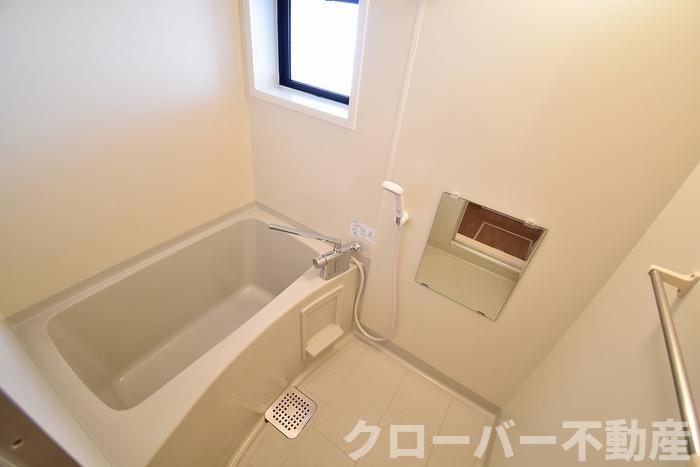 バス・シャワールーム　浴室