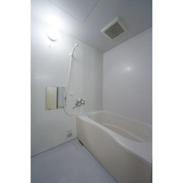 バス・シャワールーム　※写真は同タイプ住戸です。