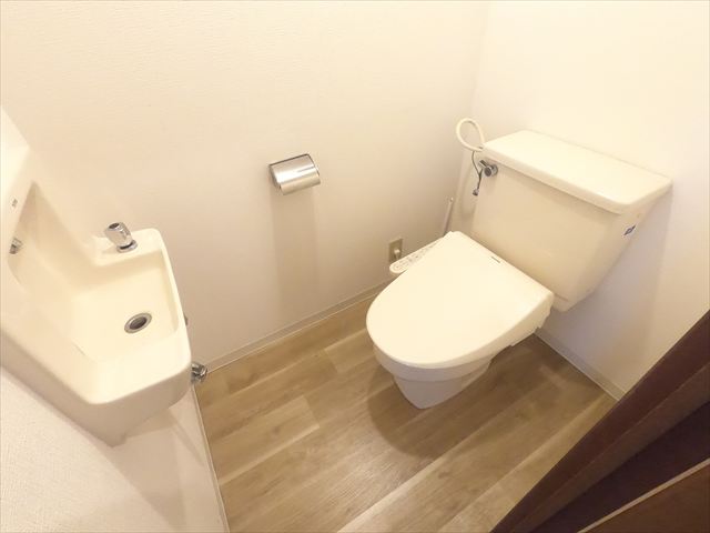 トイレ　ウォシュレット
