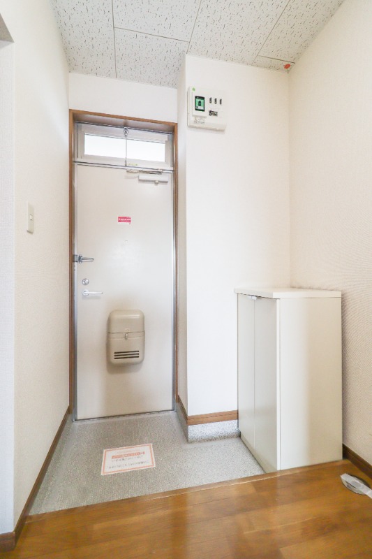 玄関　図面と現状に相違がある場合には現状を優先