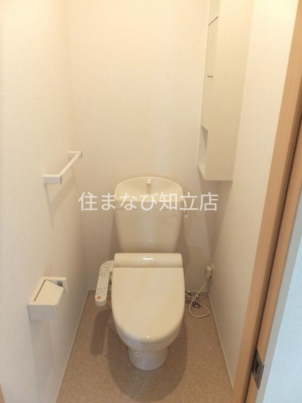 トイレ　同型タイプ