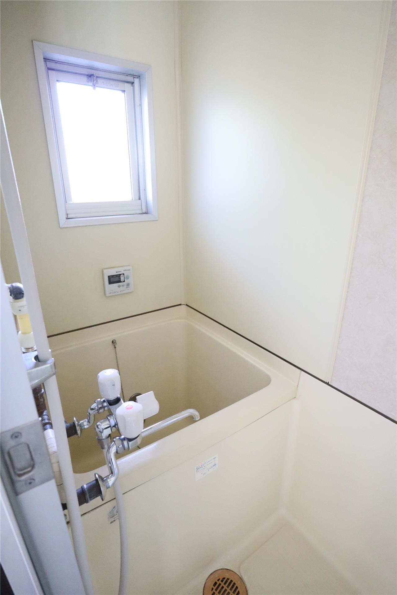 バス・シャワールーム　同タイプ別部屋の画像です。