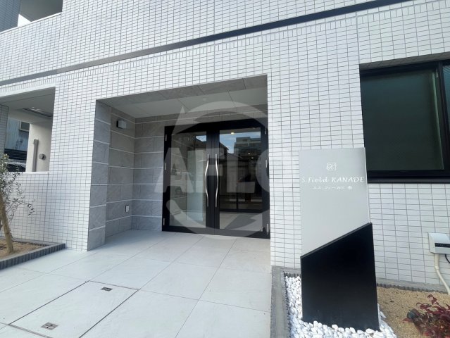 エントランス　エス.フィールド奏　エントランス