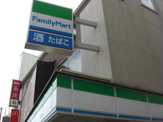 コンビニ　ファミリーマート花園町店（コンビニ）まで446m