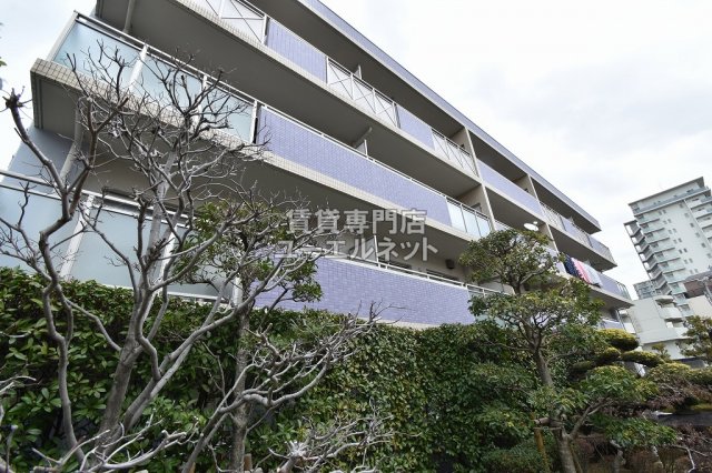 建物外観　キレイな外観