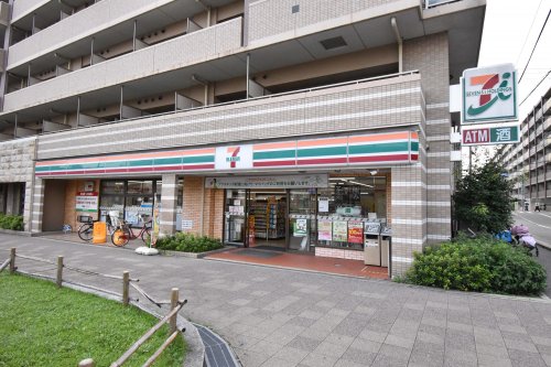 コンビニ　セブン-イレブン ＪＲ塚口駅前店（コンビニ）まで171m