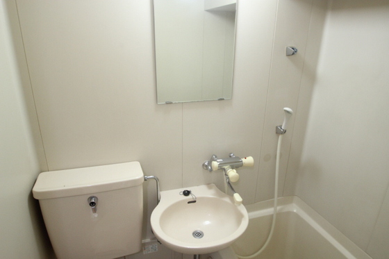 洗面設備　※別部屋の写真です