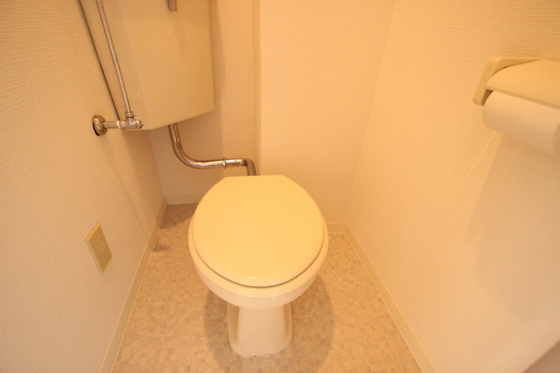 トイレ　※別部屋の写真です