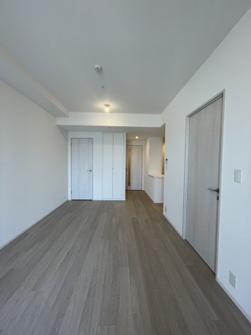 居室・リビング　居住中のため別部屋参考