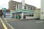 コンビニ　ファミリーマート高石駅前店（コンビニ）まで973m