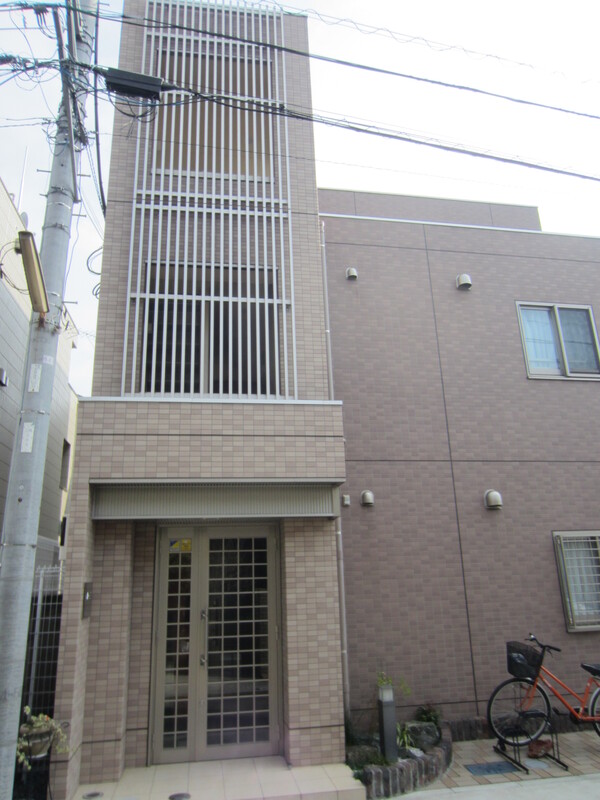建物外観　建物外観を気になさる方へ、見た目の良い物件です♪