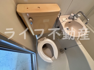 トイレ　トイレもきれいです