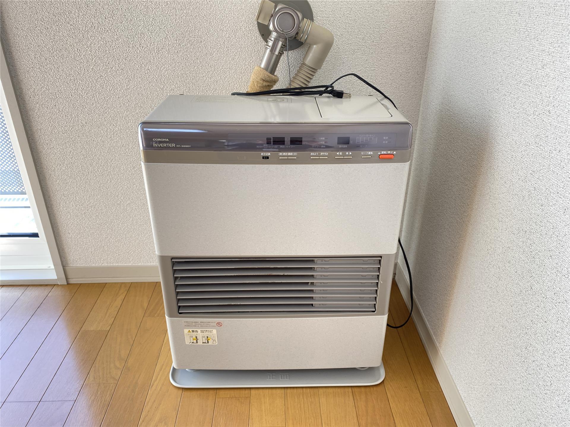 その他設備　灯油ＦＦストーブ