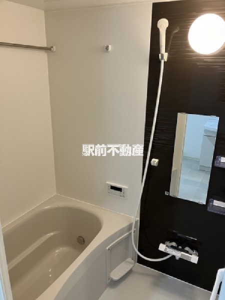バス・シャワールーム　写真は別部屋